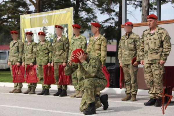 Испытания на право ношения крапового берета завершились в Новосибирской области