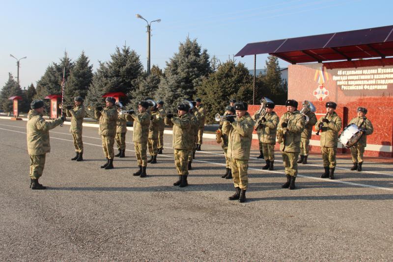 Военных музыкантов Росгвардии поздравили с профессиональным праздником в Грозном