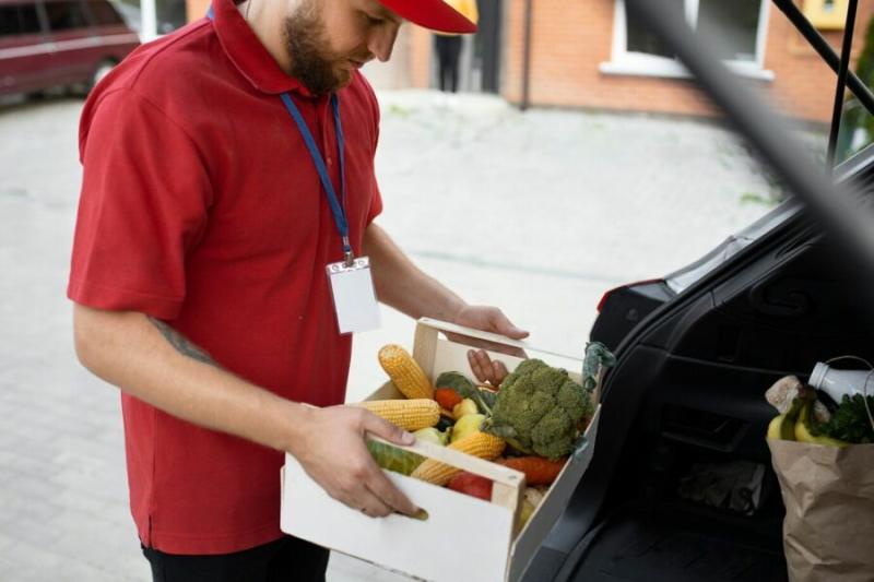 Две компании, представленные в Новосибирске, стали лидерами рынка e-grocery