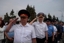 В Ульяновске в День России начальник Управления Росгвардии принял участие в торжественной церемонии поднятия флага страны