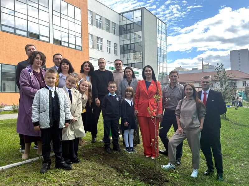 УГМК-Телеком провела акцию по озеленению школ и детских садов Верхней Пышмы!