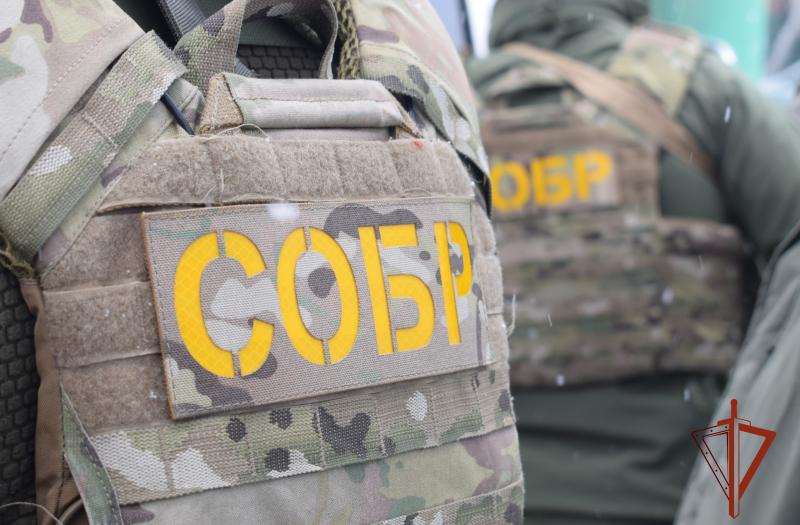 При содействии СОБР в Приангарье пресечена незаконная деятельность по добыче полезных ископаемых