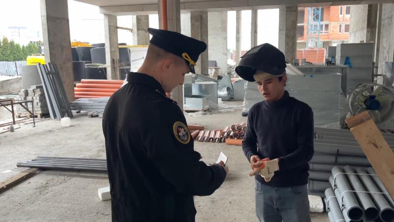 Военные следователи в Калининграде продолжают выявлять граждан, у которых отсутствует отметка о постановке на воинский учет