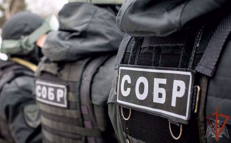 При содействии СОБР Росгвардии в Тамбовской области задержан подозреваемый в государственной измене и финансировании терроризма