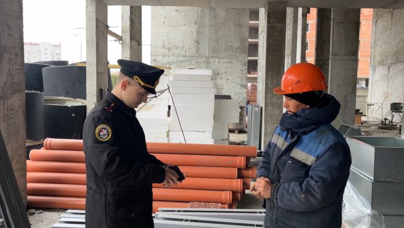 Военные следователи в Калининграде продолжают выявлять граждан, у которых отсутствует отметка о постановке на воинский учет