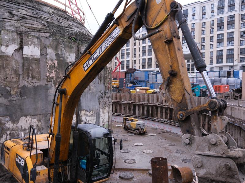 НПС наращивает темпы реконструкции станции метро в Санкт-Петербурге