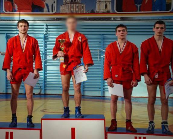 В День самбо героем нашей рубрики «Знай наших» стал сотрудник ОМОН «Пересвет» Главного управления Росгвардии по Московской области прапорщик полиции Игорь Е.