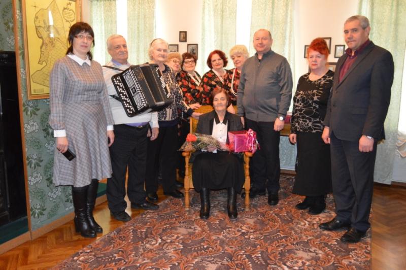 24 февраля исполнилось 90 лет жительнице Нового Оскола Вере Андреевне Третьяковой